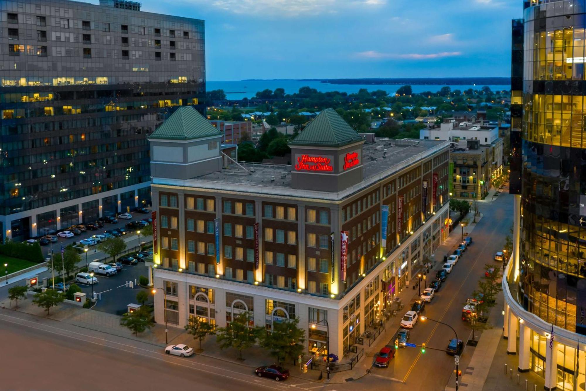 Hampton Inn & Suites Buffalo/Downtown Eksteriør billede