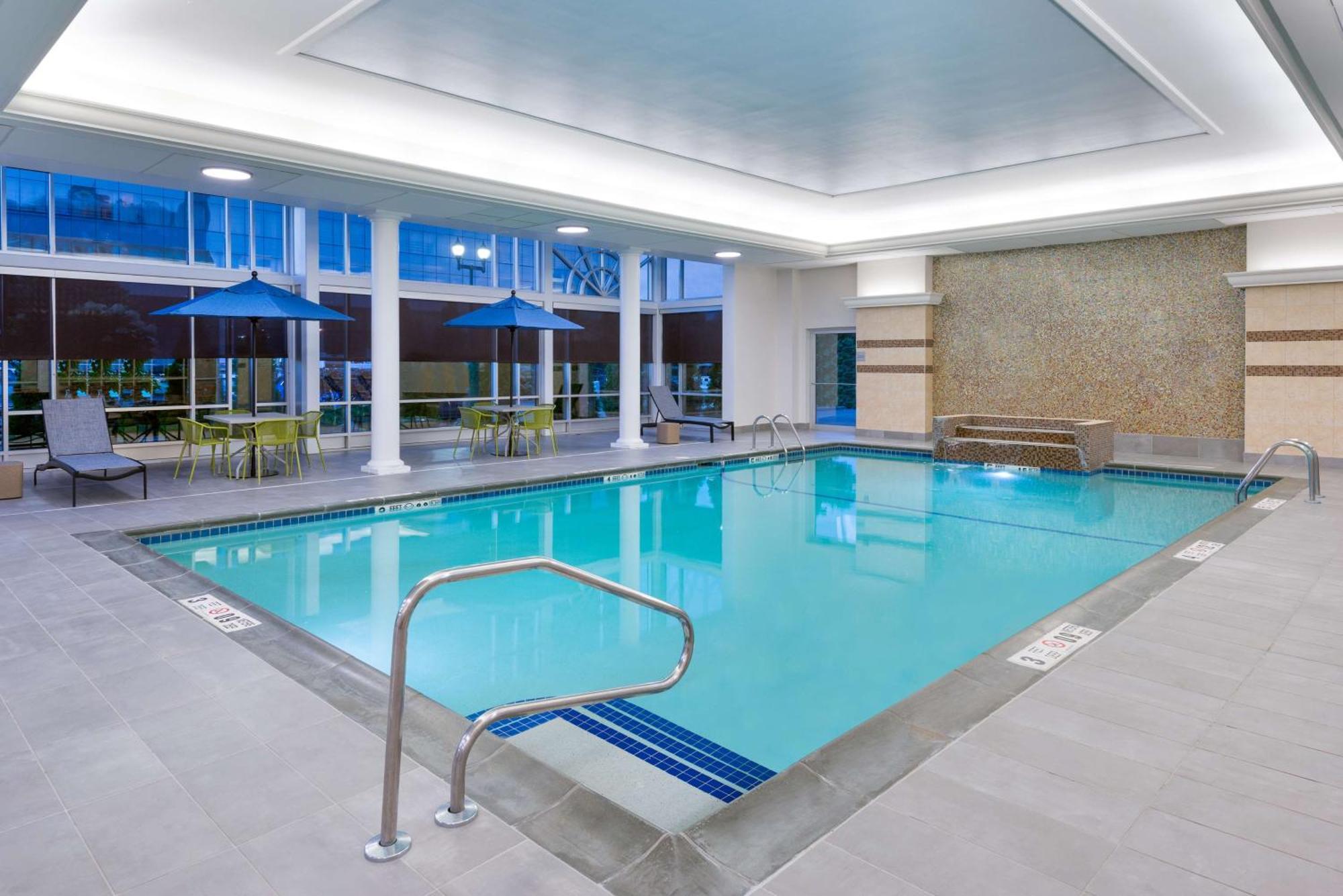 Hampton Inn & Suites Buffalo/Downtown Eksteriør billede